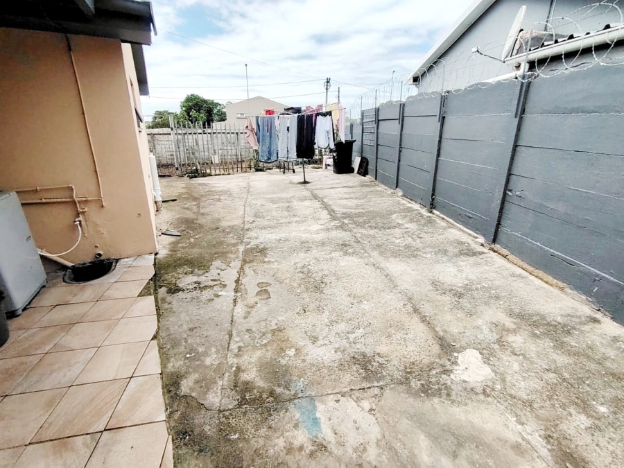 3 Bedroom Property for Sale in Amalinda Eastern Cape